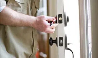 City Locksmith Store Rowley, MA 978-775-3549 City Locksmith Store Rowley, MA 978-775-3549 - 9-Locks-Change